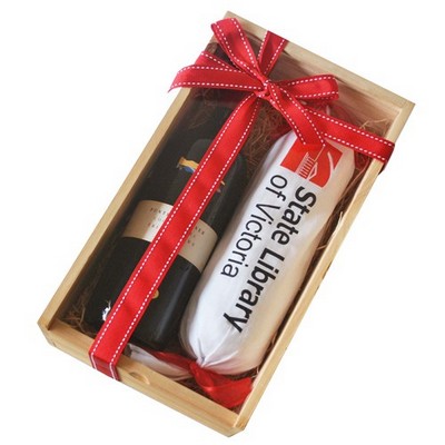 Beautiful Hamper consisting of Traditional Customised 1kg Christmas Pudding Log with Bottle of Wine