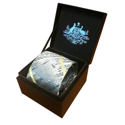 Fabric insert, wooden box