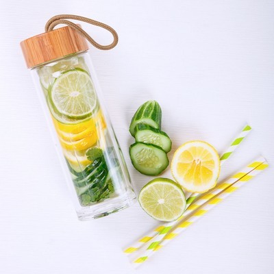 Drink bottle glass with bamboo screw lid 420ml 